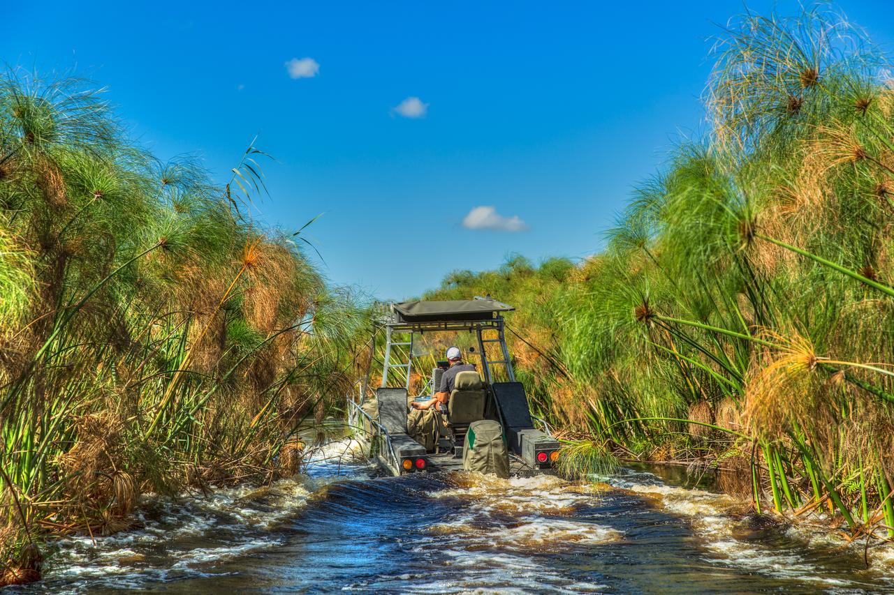 Thamalakane River Lodge Маун Екстериор снимка