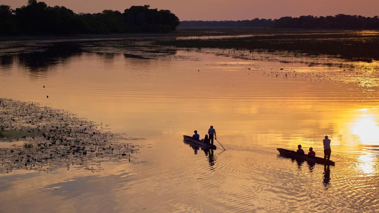 Thamalakane River Lodge Маун Екстериор снимка